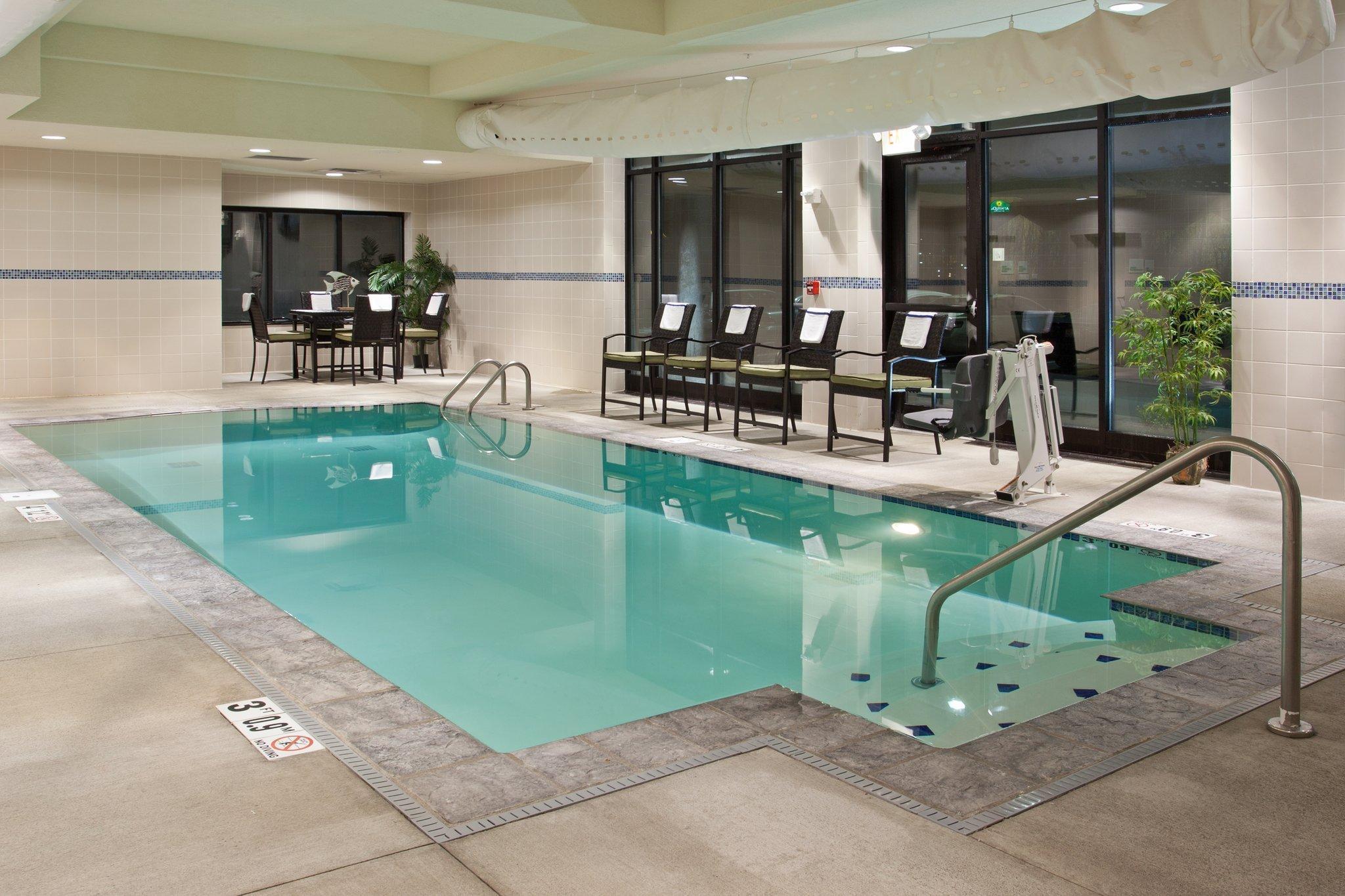 Holiday Inn Columbus-Hilliard By Ihg New Rome Eksteriør bilde